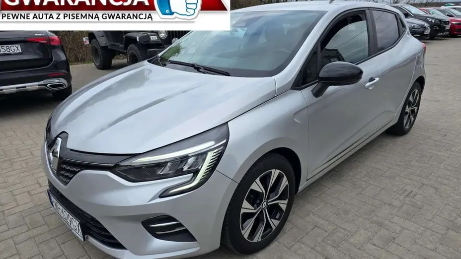 RENAULT Clio -