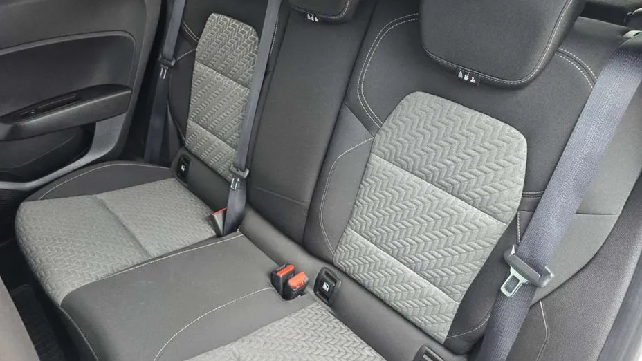 RENAULT Clio -