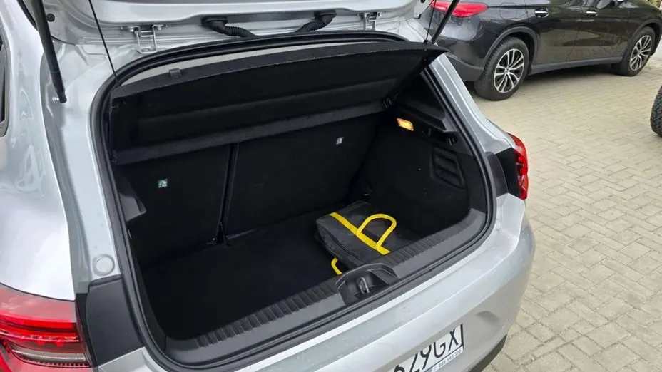RENAULT Clio -