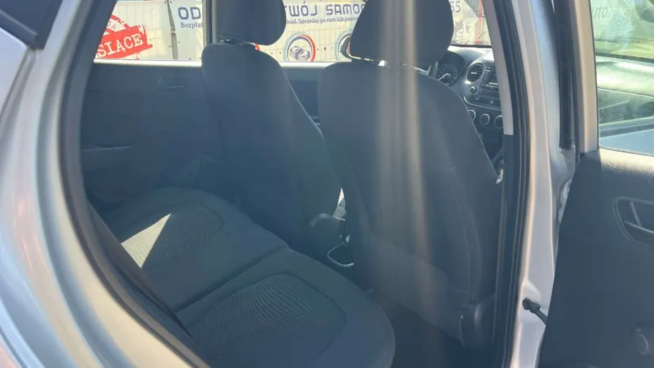 HYUNDAI i10 -