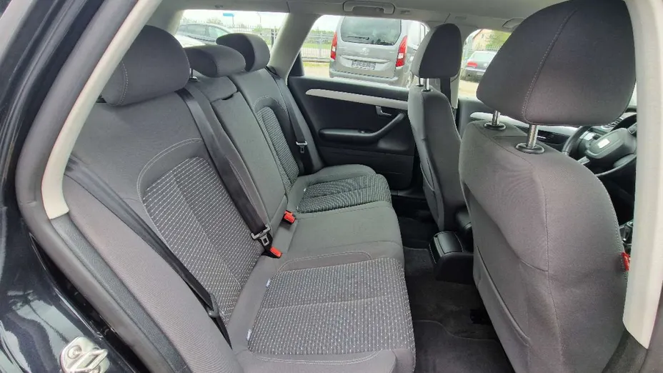 SEAT Exeo -