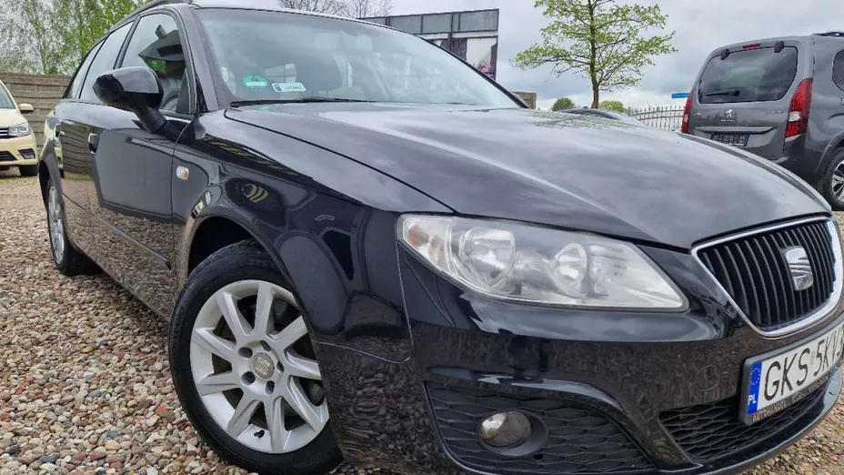 SEAT Exeo -