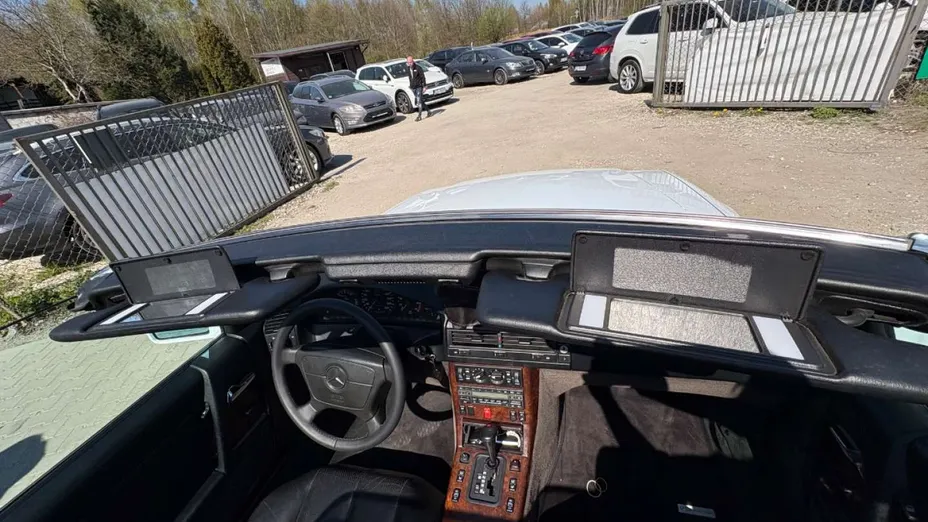 MERCEDES-BENZ SL -