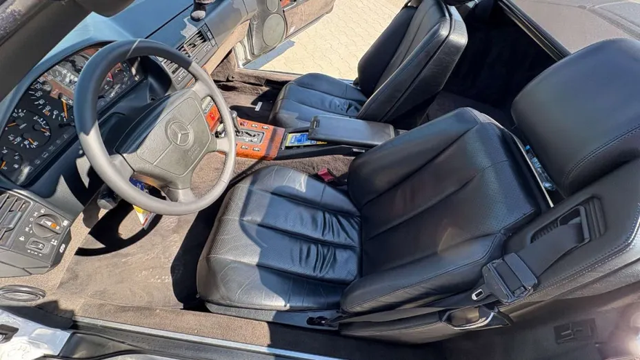 MERCEDES-BENZ SL -