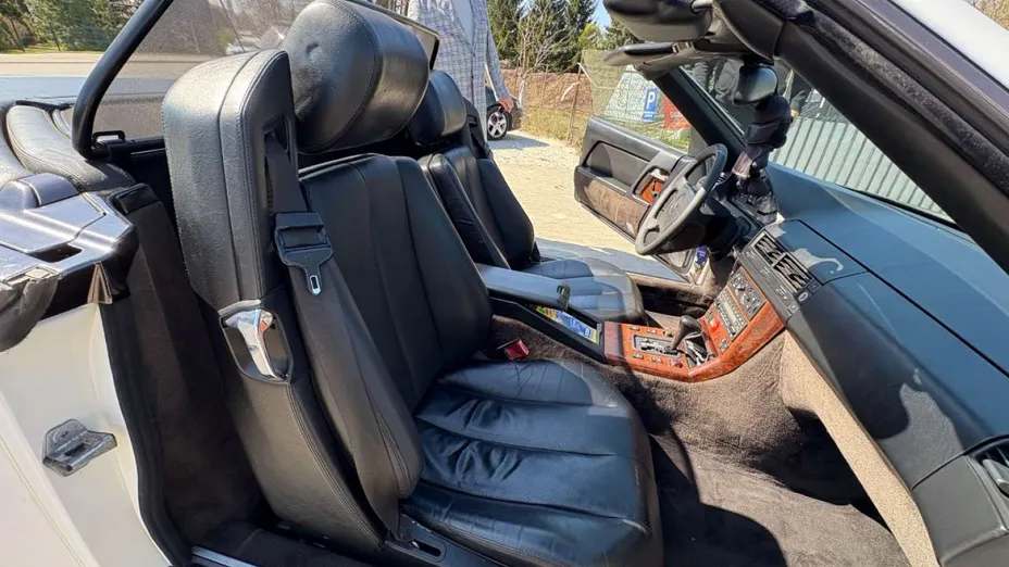 MERCEDES-BENZ SL -
