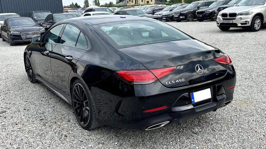 MERCEDES-BENZ CLS -