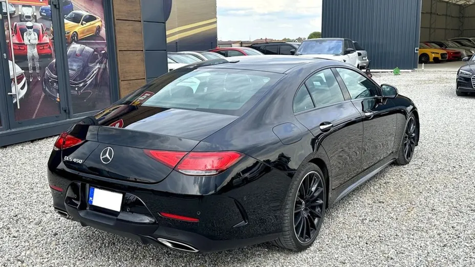 MERCEDES-BENZ CLS -