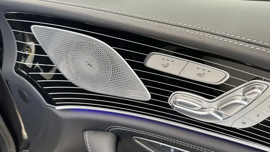 MERCEDES-BENZ CLS -