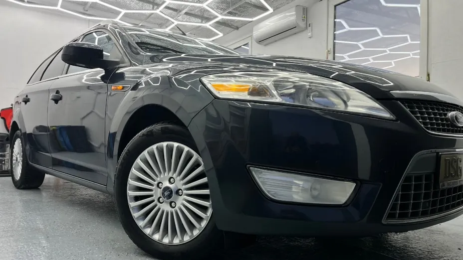 FORD Mondeo -