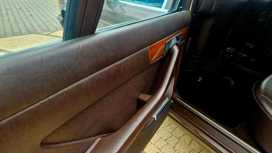 MERCEDES-BENZ S Klasa -