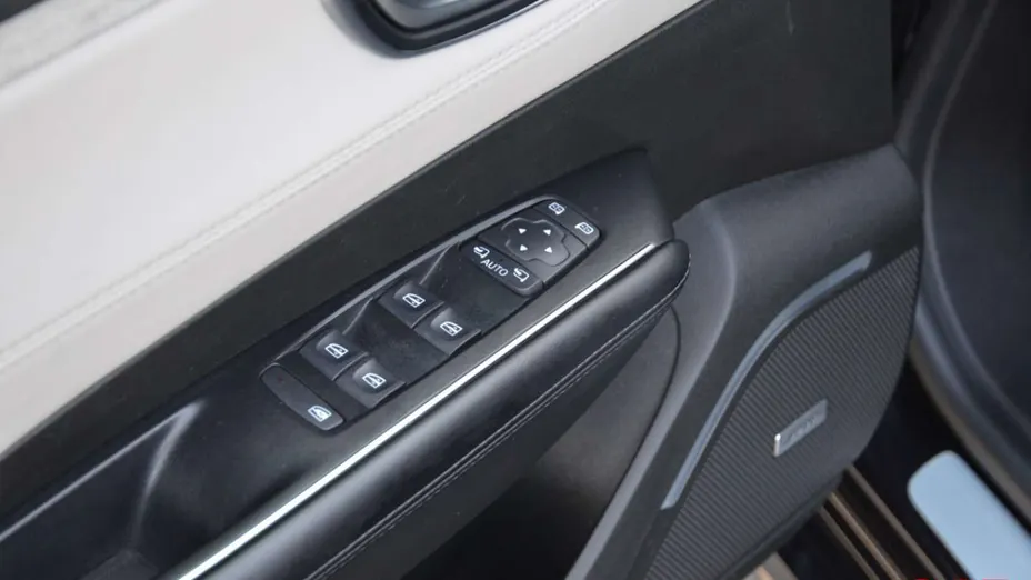 RENAULT Talisman -