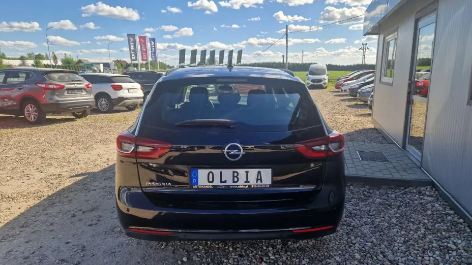 OPEL Insignia -