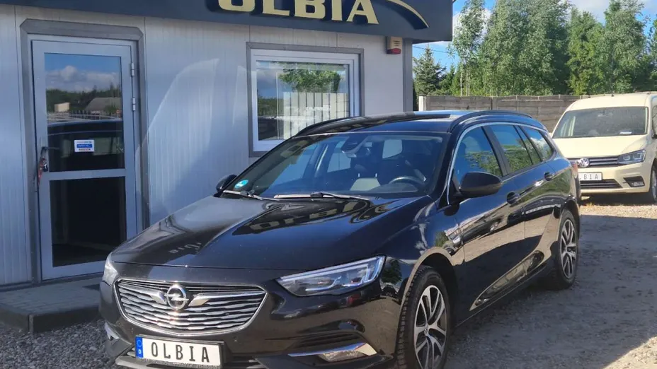 OPEL Insignia -