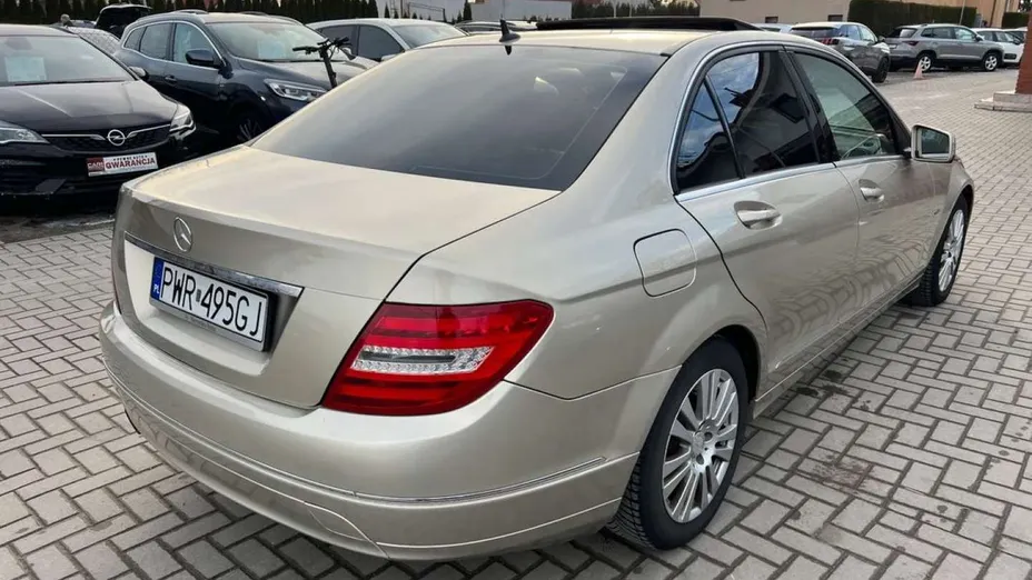 MERCEDES-BENZ C Klasa -