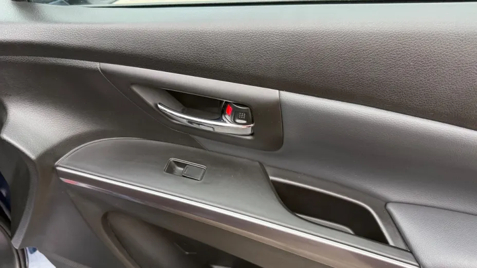 SUZUKI SX4 -