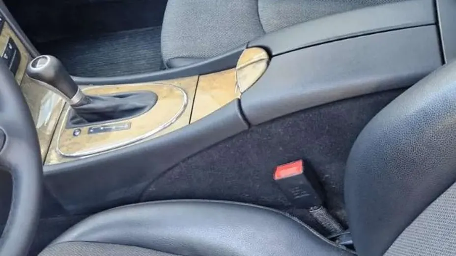 MERCEDES-BENZ E Klasa -