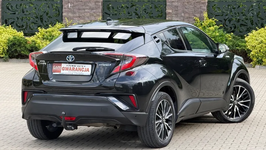 TOYOTA C-HR -