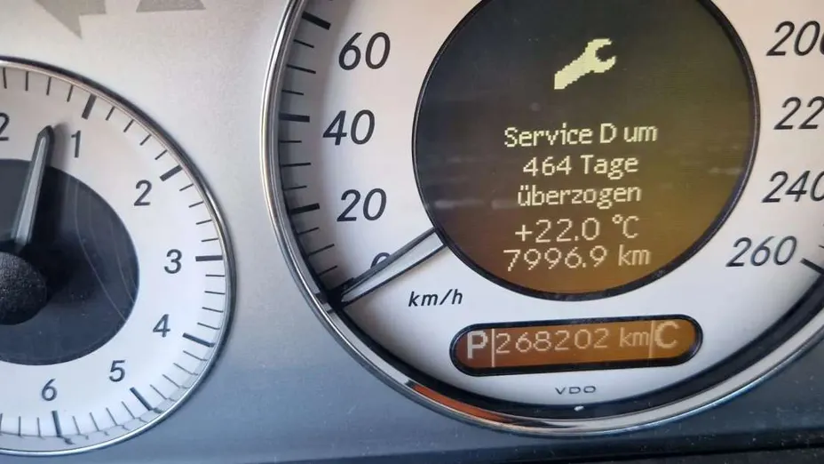 MERCEDES-BENZ E Klasa -