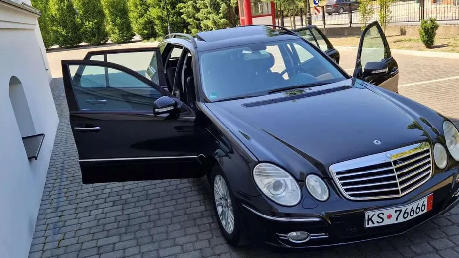 MERCEDES-BENZ E Klasa -