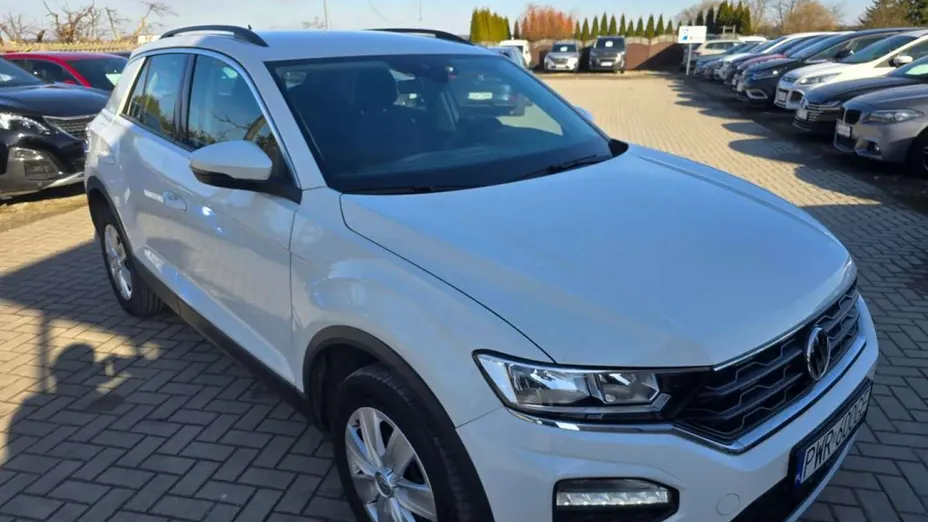 VOLKSWAGEN T-ROC -