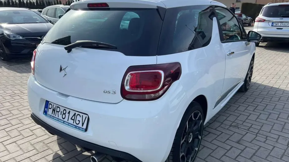 CITROEN DS3 -
