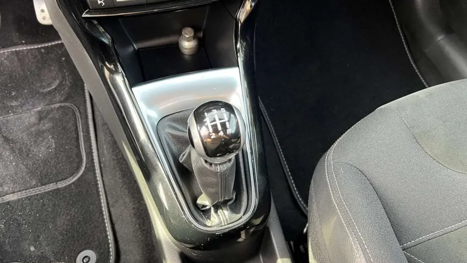 CITROEN DS3 -