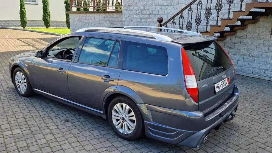 FORD Mondeo -