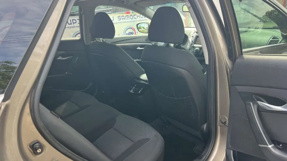 HYUNDAI i40 -