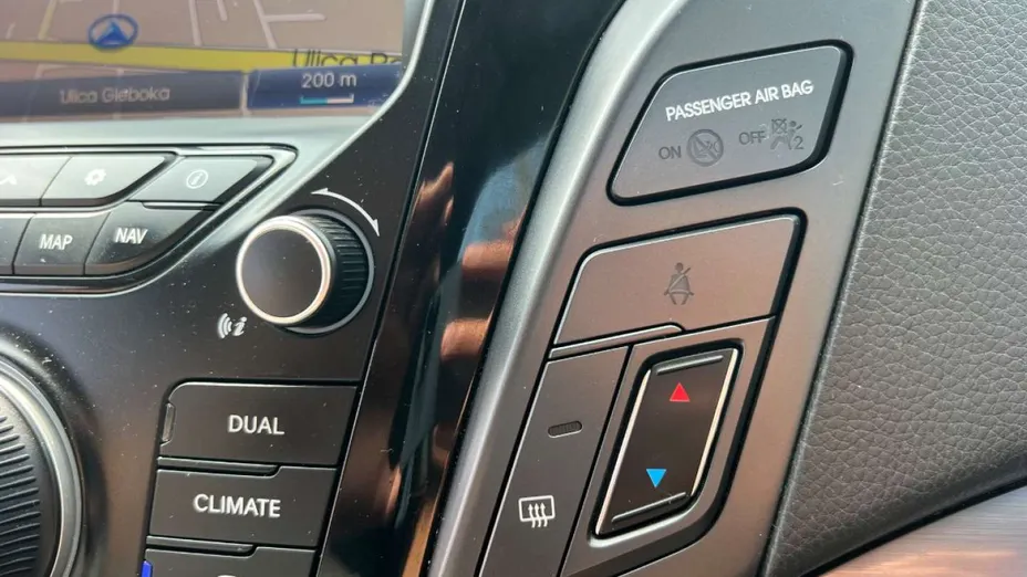 HYUNDAI i40 -