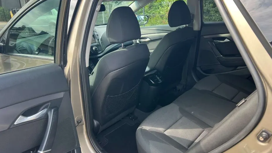 HYUNDAI i40 -