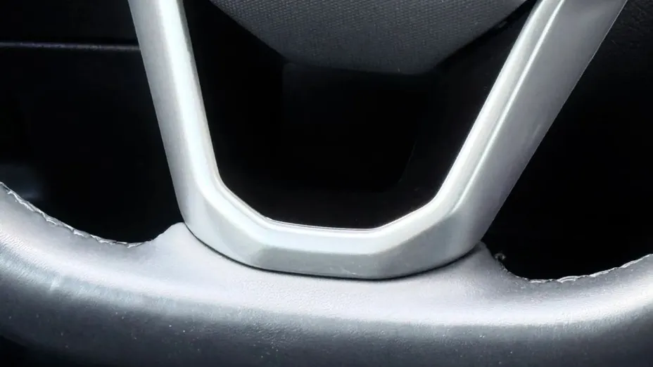 VOLKSWAGEN Passat -