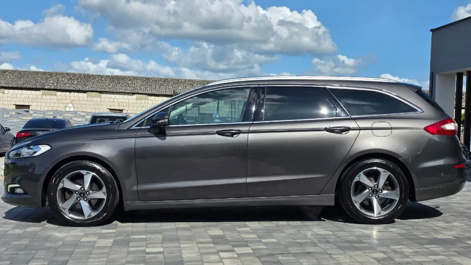 FORD Mondeo -