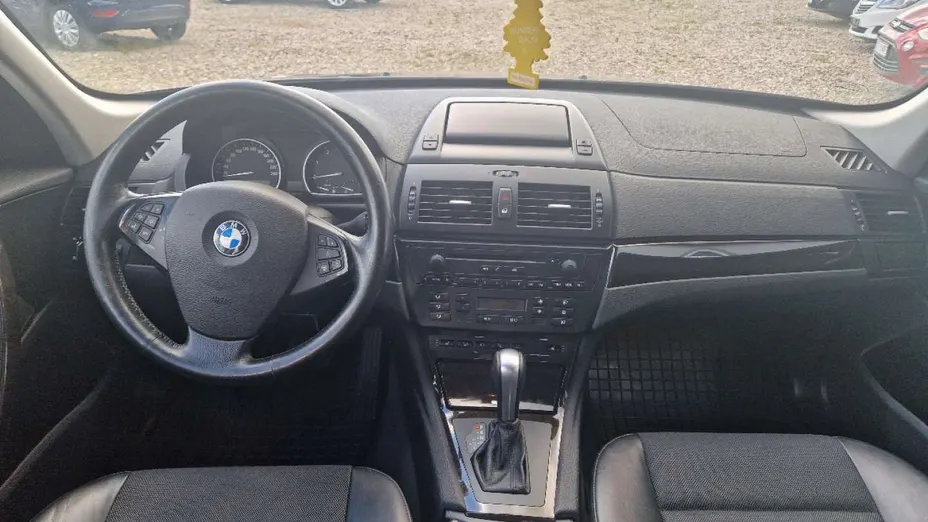 BMW X3 -