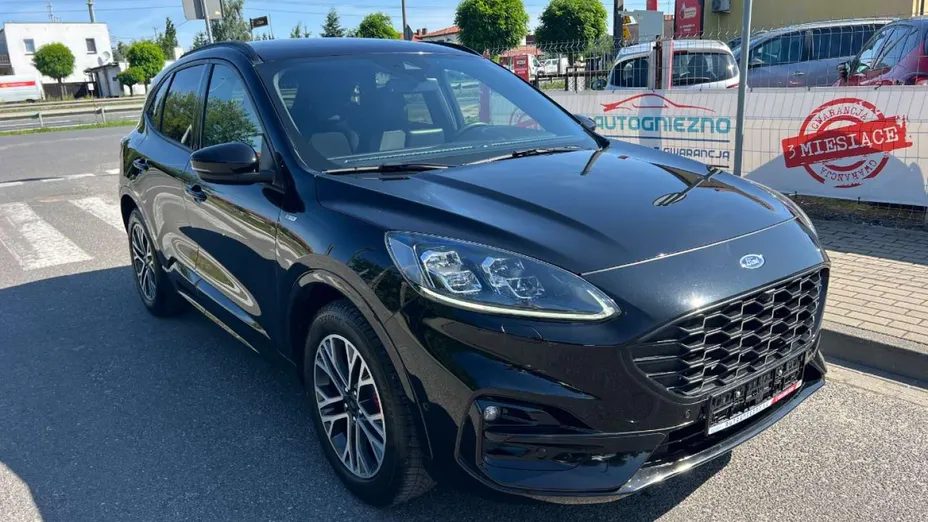 FORD Kuga -