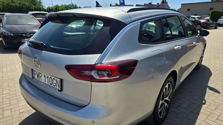 OPEL Insignia -