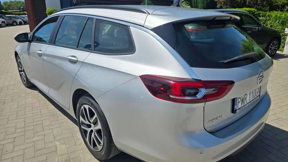 OPEL Insignia -