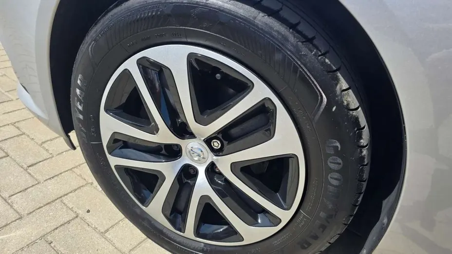 OPEL Insignia -