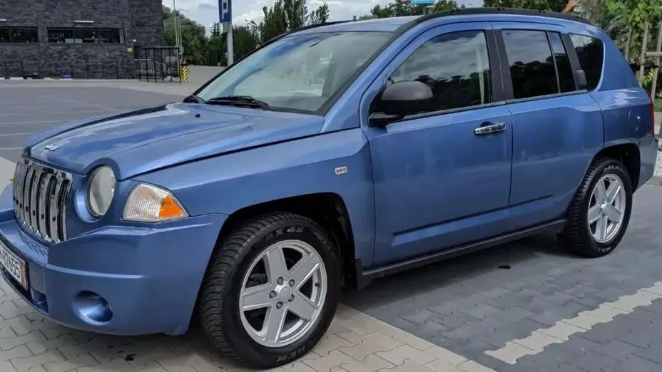 JEEP Compass -