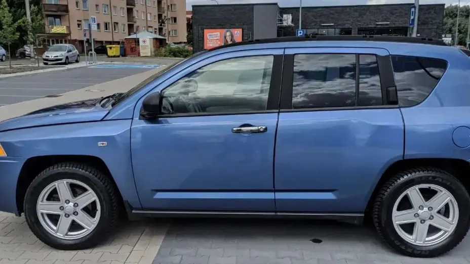JEEP Compass -