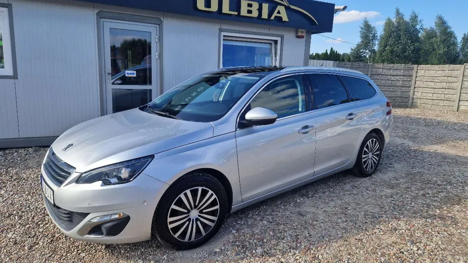 PEUGEOT 308 -