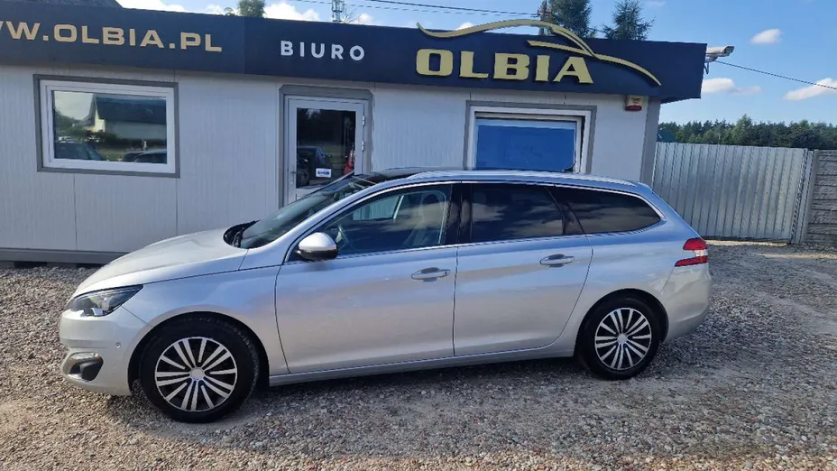 PEUGEOT 308 -