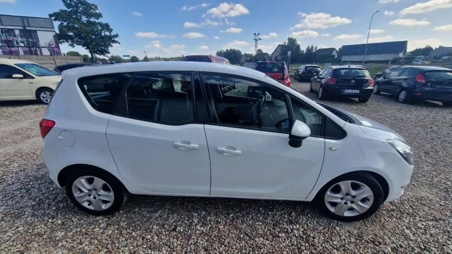 OPEL Meriva -
