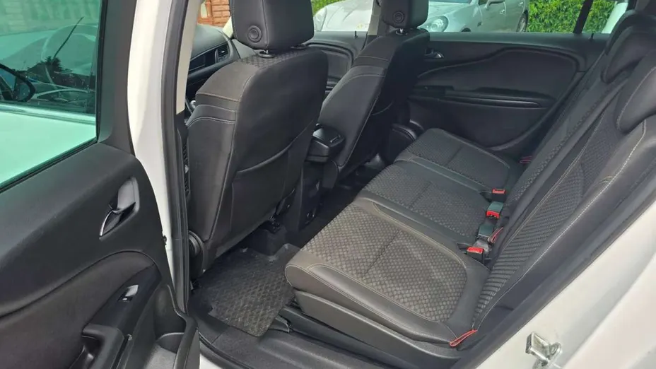 OPEL Zafira -