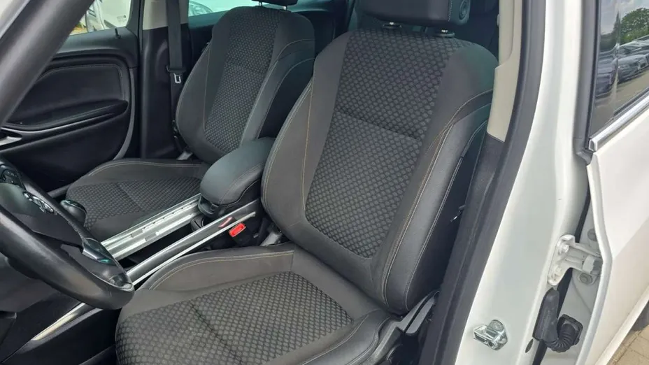 OPEL Zafira -