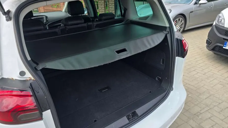 OPEL Zafira -