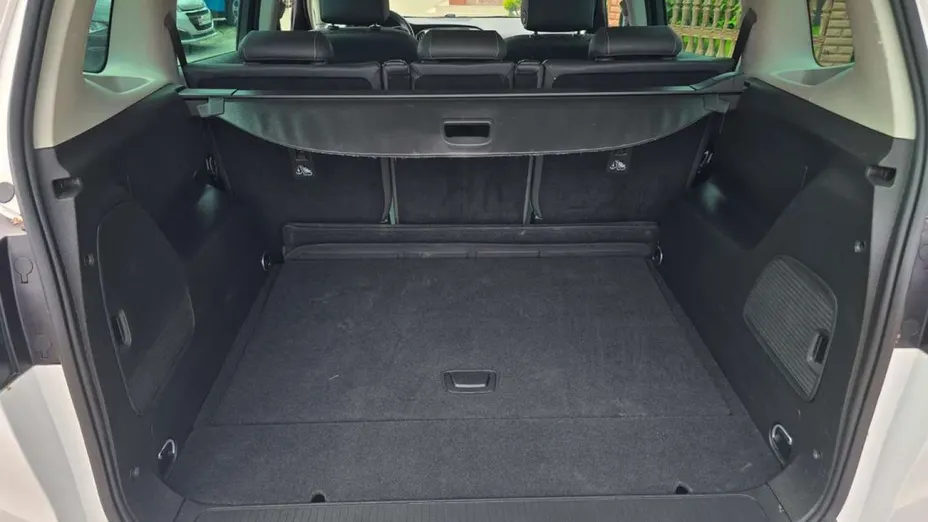 OPEL Zafira -