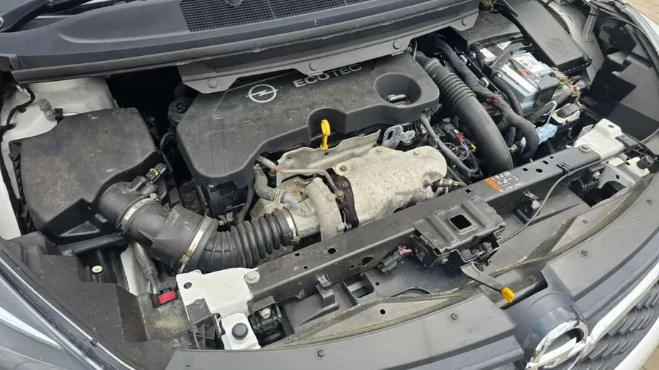OPEL Zafira -