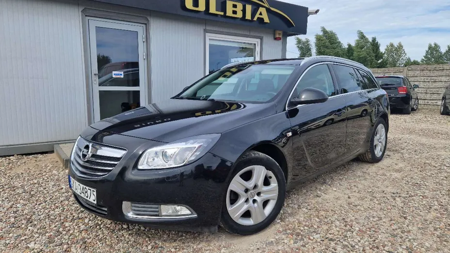 OPEL Insignia -