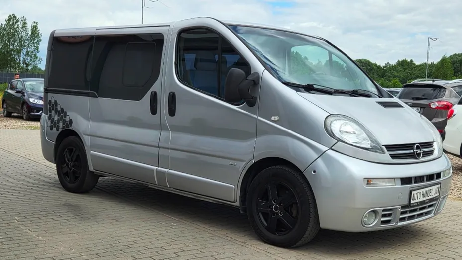 OPEL Vivaro -