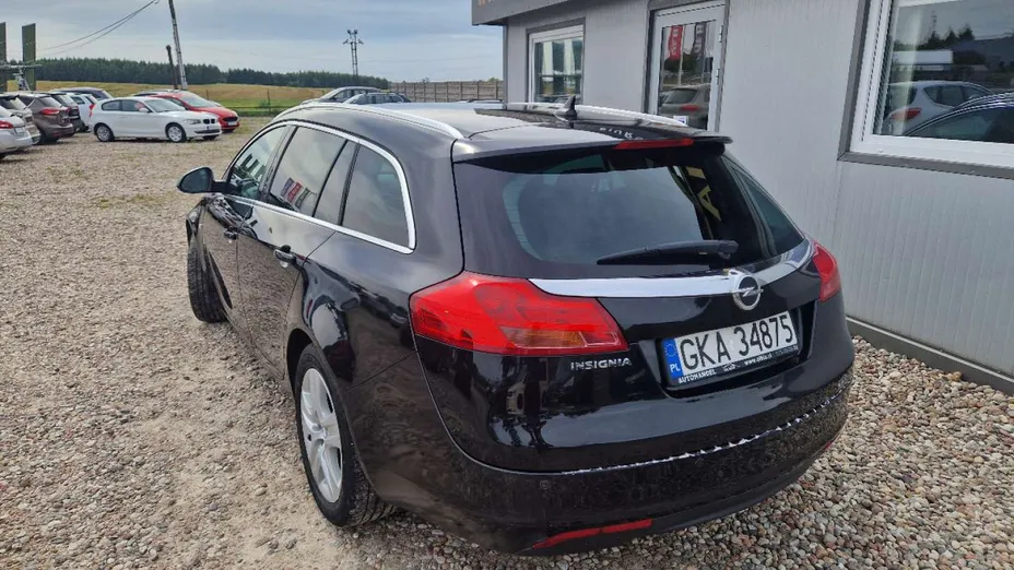 OPEL Insignia -